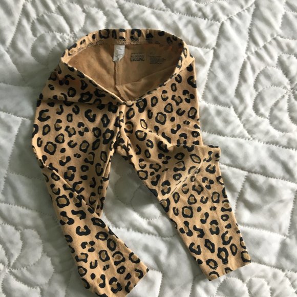 ⚪ Jumping Beans baby girl leopard print leggings - Picture 4 of 7